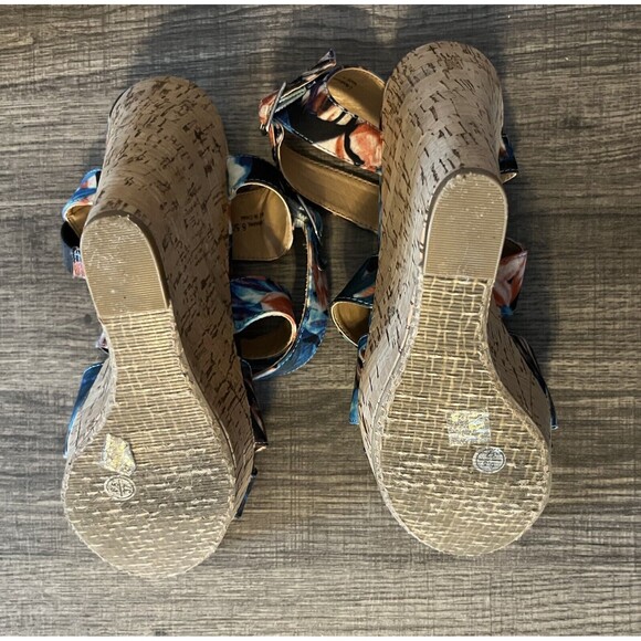 CHINESE LAUNDRY Floral Marianne Platform Wedge Sandals Womens Size 6.5 Boho Chic - Picture 7 of 10